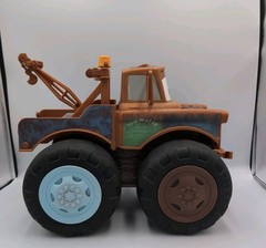 2014 Disney Pixar Tow Mater Talking Truck JAKKS No Chain Or Battery Cover WORKS