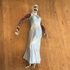NECA Hellraiser Series 2 Skinless Julia Action With Dress