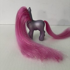 My Little Pony MLP G3 Petal Blossom 2002 Long Hair Single Magnet China Vintage