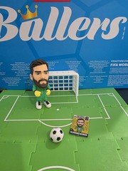 NEW ZURU FIFA WORLD CUP 2026 BALLERS, FULL & 1/2 PITCH+GOAL-FLAT RATE COMBO SHIP