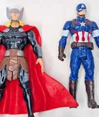 Marvel AVENGERS Basic 4″ Figure Lot Hulk Thor Hawkeye Captain America Iron Man