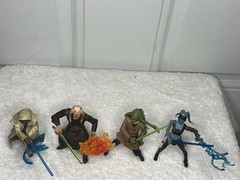 LOT OF 4 Jedi AOTC SAGA Series Kit Fisto Aayla Secura Saesee Tiin Fi-Ek Sirch