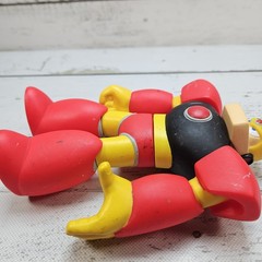 Jazwares Mega Man Retro Roto Gutsman 2005 7″ Adjustable Action Figure Read