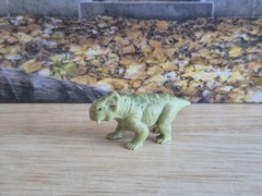 Jurassic World Dominion Lystrosaurus Mini Dino Figure Loose