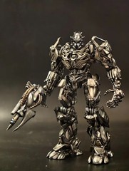Decepticon Trooper Grunt DMK Scale 16cm Resin Model