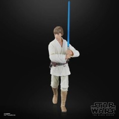 Star Wars: The Black Series 6″ Luke Skywalker (A New Hope) Action Figure