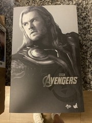 Hot Toys Marvel The Avengers Thor Figure MMS175 Never Displayed