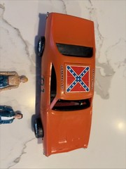 1980 Mego Dukes of Hazzard GENERAL LEE Plastic Toy Model Car And Figures