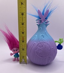Disney Trolls Poppy’s Hair Salon Beauty Shop Playset