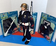 G.I. Joe 40th Anniversary ” Uniform & Accessories” Drop Down List – Mint Quality