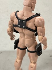 SU-PNSL-SET-BK: 1/12 Black shoulder harness and leg holsters for 6″ figure