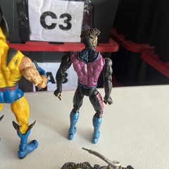 Marvel Legends Toybiz Fogure And Base Lot – Beast Wolverine Gambit