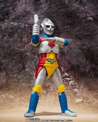 NEW S.H.MonsterArts Jet Jaguar 1973 Action Figure PVC ABS Godzilla vs. Megalo