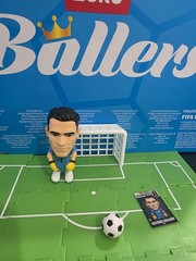 NEW ZURU FIFA WORLD CUP 2026 BALLERS, FULL & 1/2 PITCH+GOAL-FLAT RATE COMBO SHIP