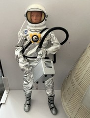 1/6 Scale HASBRO G.I. JOE ASTRONAUT AND UNITED STATES US SPACE CAPSULE
