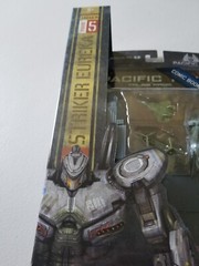 MCFARLANE TOYS PACIFIC RIM STRIKER EUREKA MARK V JAEGER WAVE 1 W/COMICBOOK NIP