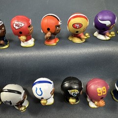 NFL TeenyMates Gold Box Superstar Collector Set – Exclusive Metallic Gold Lot