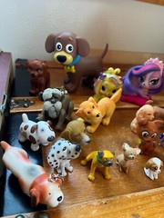Mixed Lot of Cute Plastic Rubber TV Movie & Not Puppy Dog Figures Animals –