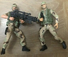 Army Military Action Figures with Accessories Toys Hobby Vintage Camo Lot of 4