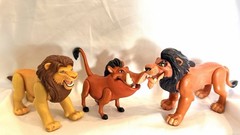 1993 Mattel Disney Lion King Fighting Action Scar & Mufasa Comic Action Pumbaa