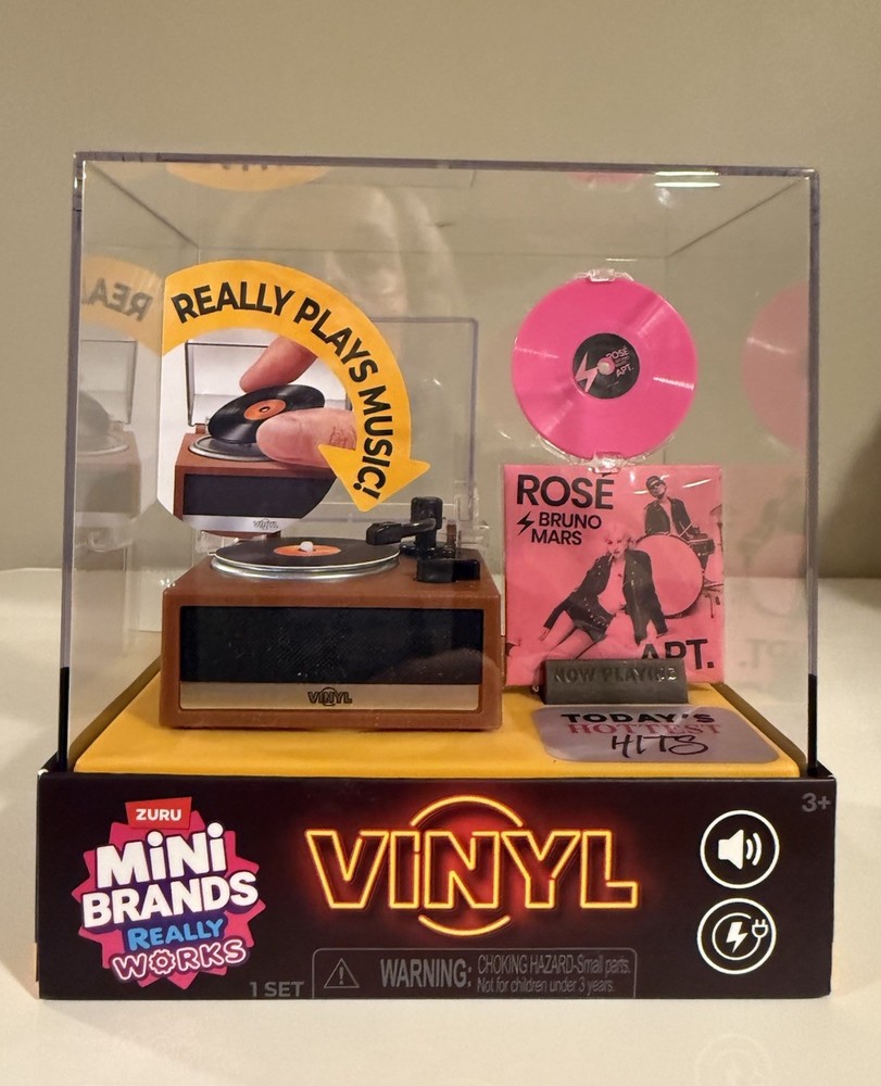 Zuru Mini Brands Really Works Vinyl Playset Series 1 – In Hand