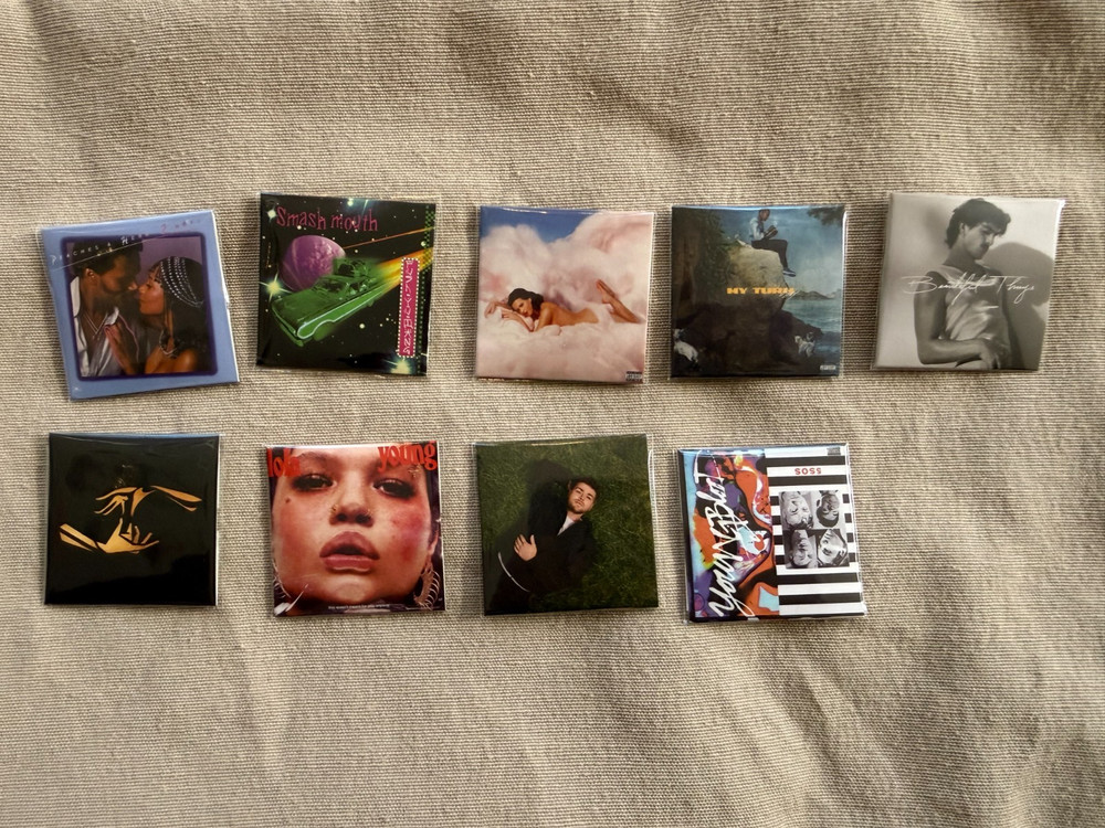 Mini brands Really Works Vinyl – Choose from a variety to finish your collection