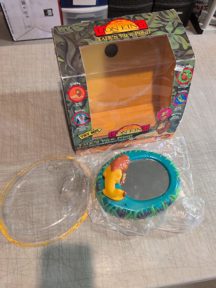 Vintage 1994 Disney JusToys The Lion King Talk ‘N View Pond 15020
