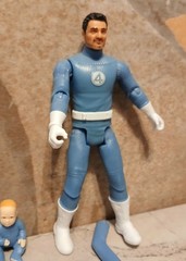 Marvel Fantastic Four 4 First Steps Invisible Woman W/ Baby Mr. Fantastic 3.75″