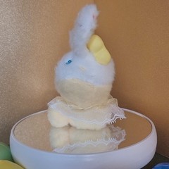 NOMMI BABY SWEETHEART BUNNY CHARM- Confirmed Pudding Cream! 💛🐇💛