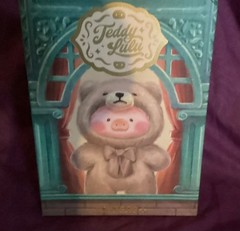 New Piggy Lulu unopened blind box. Great for gifts for all occasions cute piggie