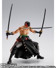 ONE PIECE S.H.Figuarts RORONOA ZORO THEKING OF HELL ACTION FIGURE NEW