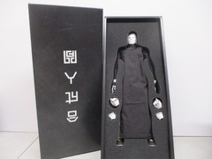 1000 Toys Cloaked Synthetic Human Figure 1/6
