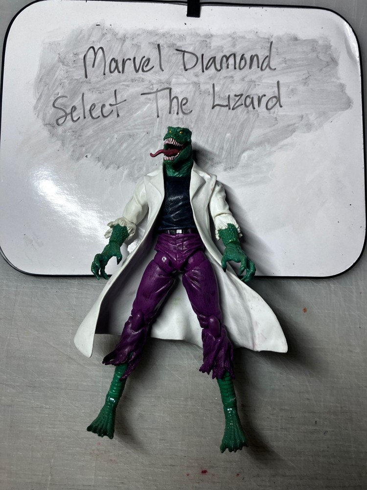 Marvel Diamond Select The Lizard Action Figure 2012 White Lab Coat NO TAIL