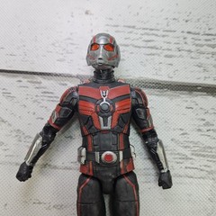Marvel Legends Ant-Man And The Wasp Quantumania Ant-Man 2023 6″ Poseable Figure