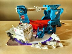 TRANSFORMERS G1 GENERATION ONE ULTRA MAGNUS 1986
