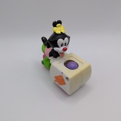 Animaniacs Dot’s Ice Cream Wagon 1993 McDonald’s Happy Meal Toy – Warner Bros