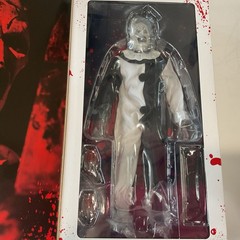 Terrifier Art the Clown 12-Inch Action Figure 2024Trick or Treat Studios
