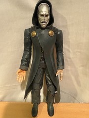 Fantastic Four – Dr. Doom (Victor von Doom) 12-Inch Figure – 2005 Toy Biz Used