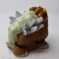 2009 Pokemon Finger Puppet 1.5″ Entei Mini Figure Nintendo Bandai