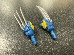 Hasbro Marvel Legends 6″ Scale DEADPOOL 3 (WOLVERINE BLUE YELLOW CLAW HANDS)1/12