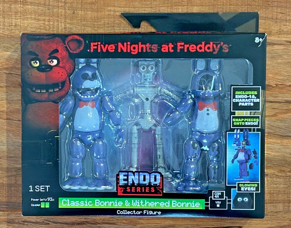 Five Nights At Freddy’s ENDO Series Classic Bonnie & Withered Bonnie