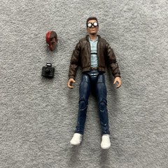 Marvel Legends Peter Parker Spiderman Retro Carded 6” Action Figure
