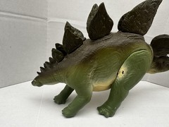 Vintage 90s Kenner Jurassic Park Stegosaurus JP 24 Battle Wound Dinosaur Figure