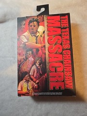 Leatherface The Texas Chainsaw Massacre 7″ Horror Moive Action Figure Neca