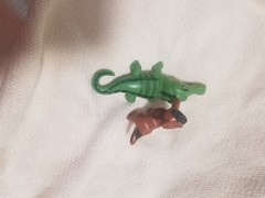 disney the lion guard lion king maku makuu croc crocodile gator figure toy vr