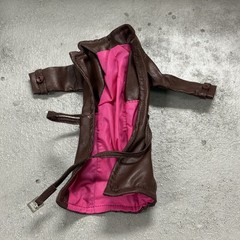 SU-CH-GB-BT: 1/12 Dark Brown Faux Leather Wired Coat & Belt for 6″ action figure
