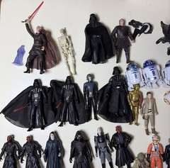 Star Wars 1990-2010s Vintage Action Figure Lot Plus Weapons-Skywalker’s etc