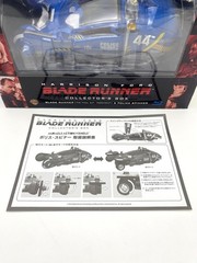 MEDICOM BLADE RUNNER COLLECTOR’S BOX MAV POLICE SPINNER Figure RARE NEW IN HAND