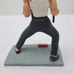 Vintage Rare Kenny International Figurine Bruce Lee W Chinese Symbol Collectible