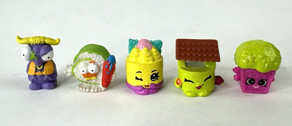 Lot of 5 Shopkins Moose Misc Pencil Toppers And Figures